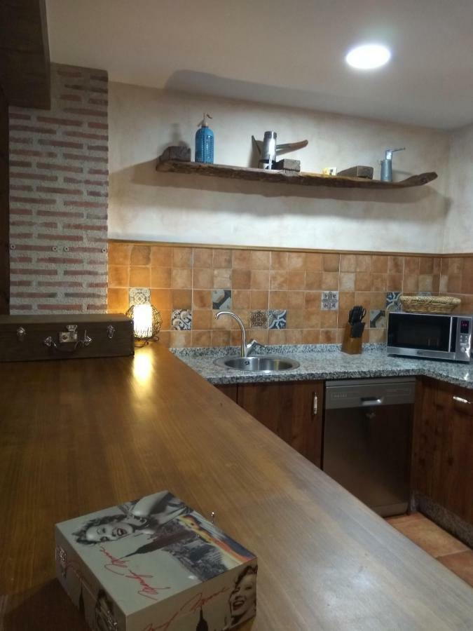 Casa Rural Isabel Villaflores エクステリア 写真